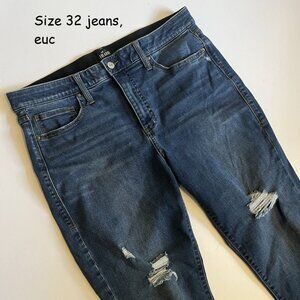 Size 32 Lularoe jeans, blue, distressed (171)